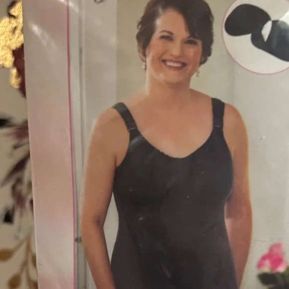 Black Post-Surgical Mastectomy Camisole NIP! - Picture 3 of 4